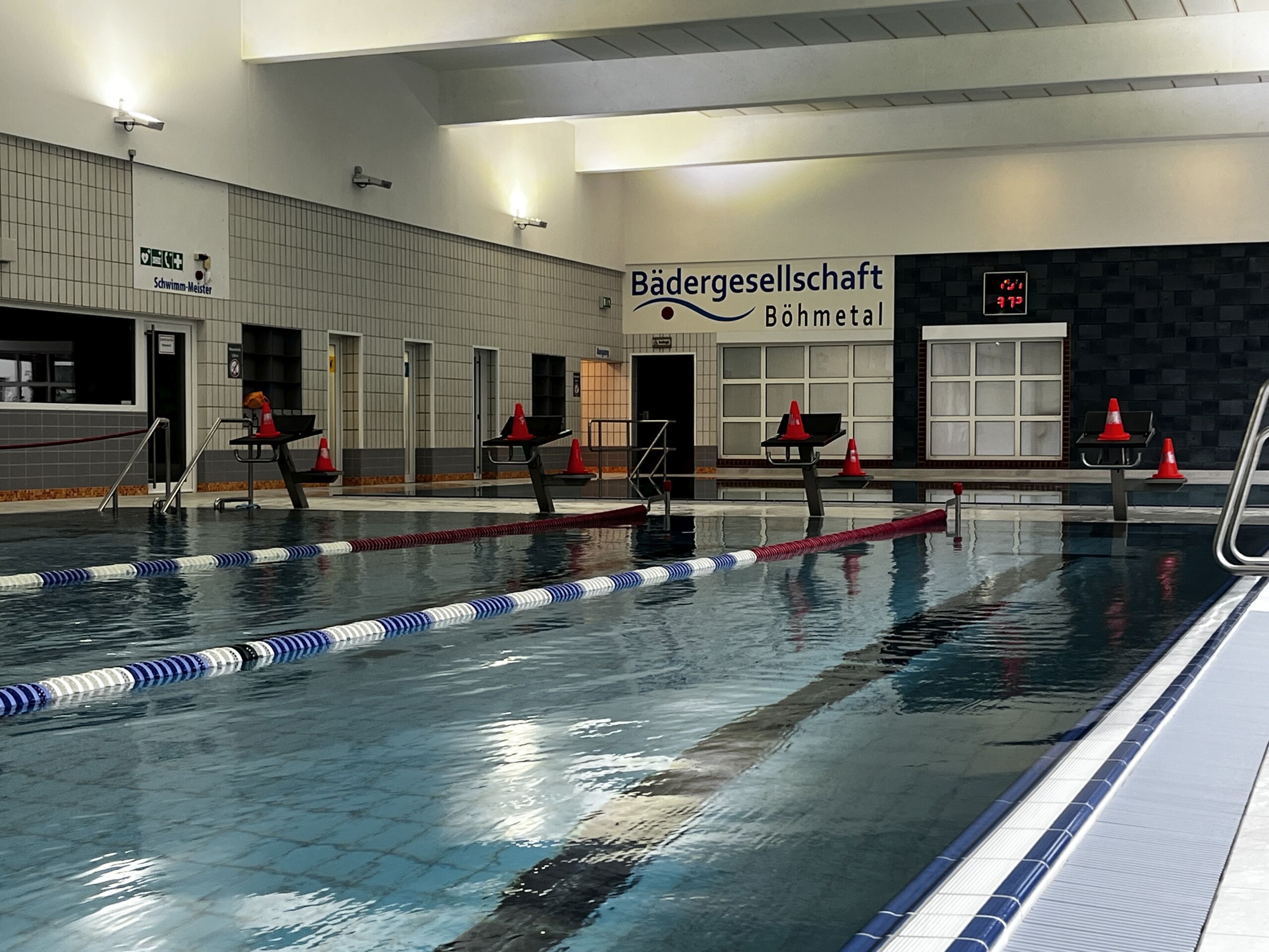 Schwimmerbecken 1 Fitnessbad